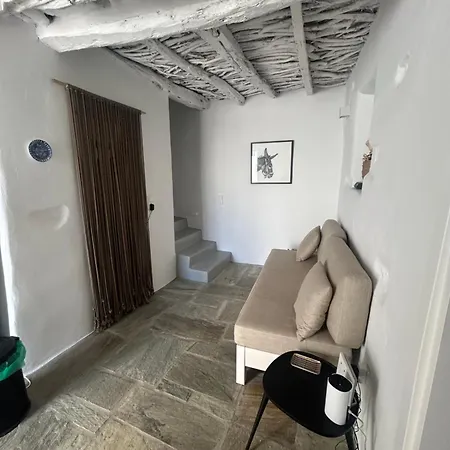 - Traditional House Marpissa