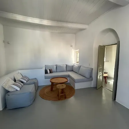 - Traditional House Holiday home